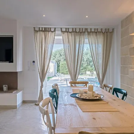 Niraclò Villa