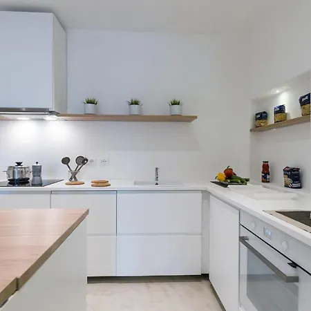 Villa Niraclo By Raro